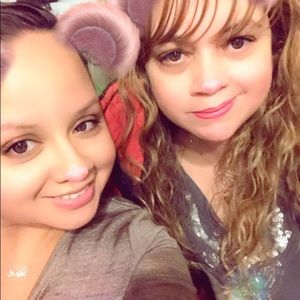 Meet your Posher, Leslie